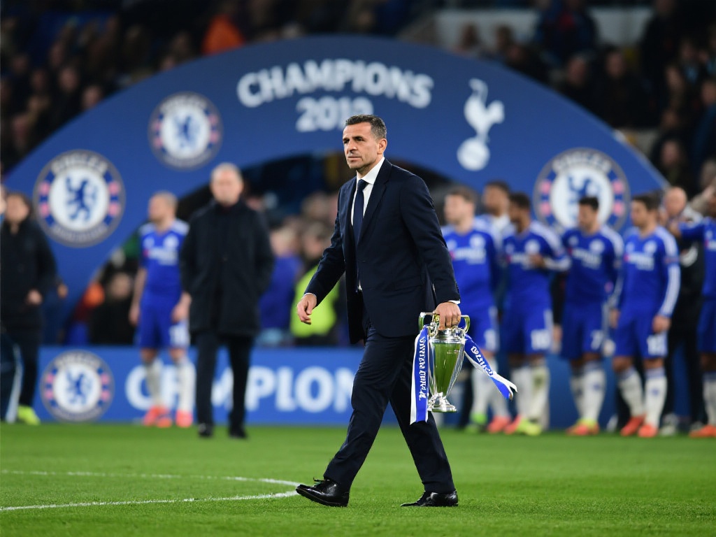 热刺夺冠奇局 波斯特科格卢黯然下课 类似的情况曾在其他俱乐部上演。例如,切尔